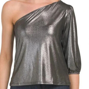 One Puff Sleeve Asymmetrical Top( Color: Silver)